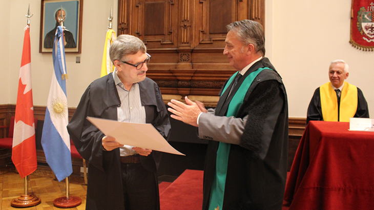 Acto de Nombramiento del Dr. Gordon Henry Guyatt como "Profesor Honoris Causa"